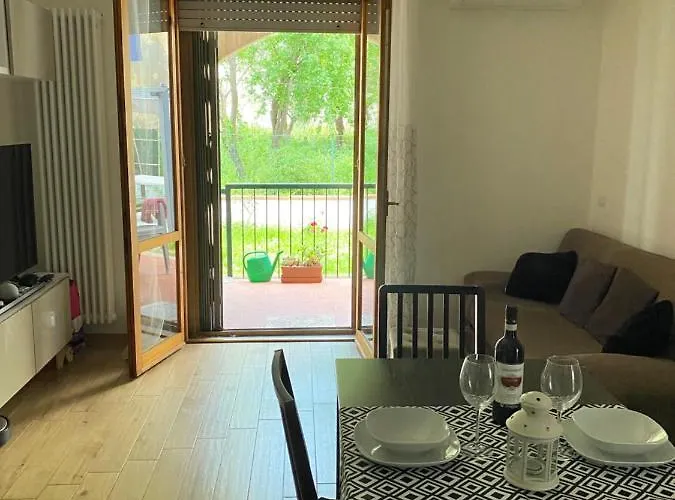 Bella Garden House - Private Garden In Appartamento *